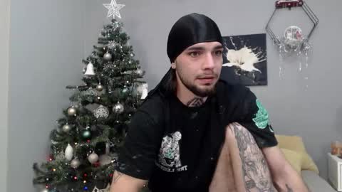 Snapshot of kanehunter chatting on 18, 12, 2025 Kane online show from 18, 12, 2025