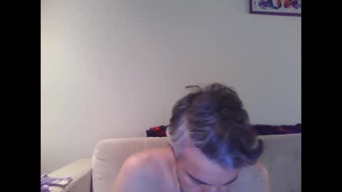 Snapshot of kap400 chatting on 9, 11, 2025 kap400 online show from 9, 11, 2025