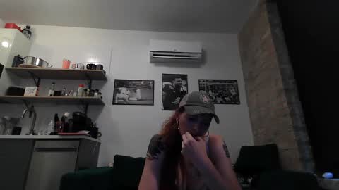 Snapshot of kapri_sun chatting on 14, 9, 2025 kapri_sun online show from 14, 9, 2025