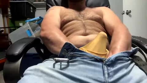 Snapshot of kaptainsmok36 chatting on 12, 11, 2025 kaptainsmok36 online show from 12, 11, 2025