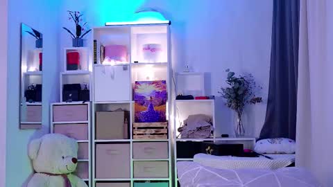 Julia online show from 17, 11, 2025