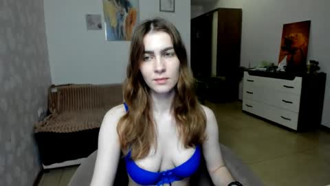 Snapshot of karawill chatting on 7, 6, 2026 KaraWill online show from 7, 6, 2026