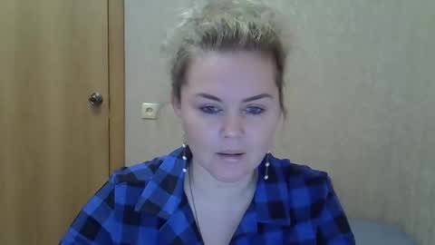 karennelsonx online show from 24, 3, 2026