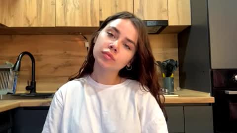 Snapshot of kareystutsman chatting on 18, 12, 2025 kareystutsman online show from 18, 12, 2025