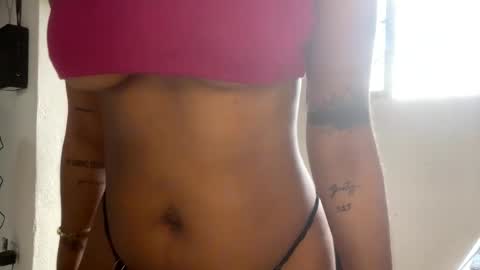 Snapshot of kariina_candy chatting on 1, 6, 2026 kariina candy and fox online show from 1, 6, 2026