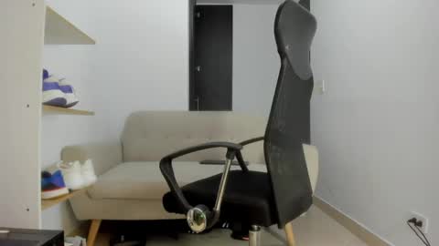 Karim online show from 23, 4, 2026