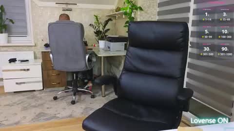 Onlyfans cute valerri       Real Nme Valerri online show from 27, 11, 2025