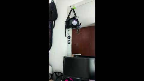 KARINNA  RAVEN online show from 1, 4, 2026