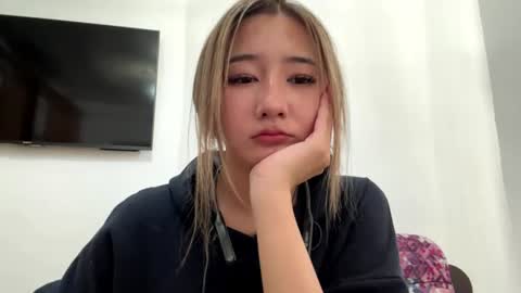 Snapshot of karissagius chatting on 6, 7, 2026 karissagius online show from 6, 7, 2026