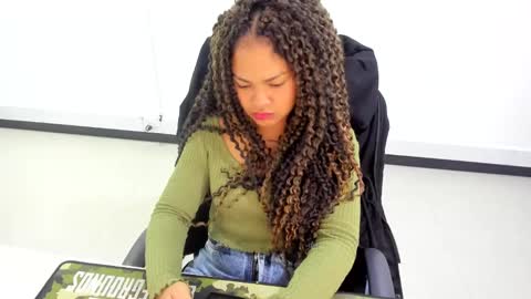 karla_cg online show from 27, 2, 2025