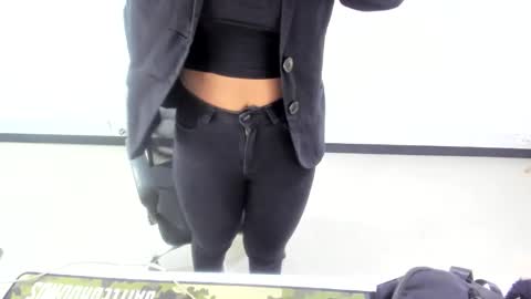 karla_cg online show from 7, 10, 2025