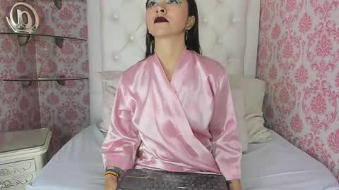 Snapshot of karla_crruz chatting on 13, 5, 2026 karla_crruz online show from 13, 5, 2026