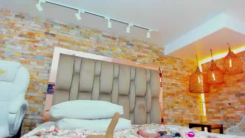  Karla  online show from 24, 1, 2025