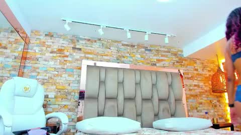  Karla  online show from 29, 1, 2025