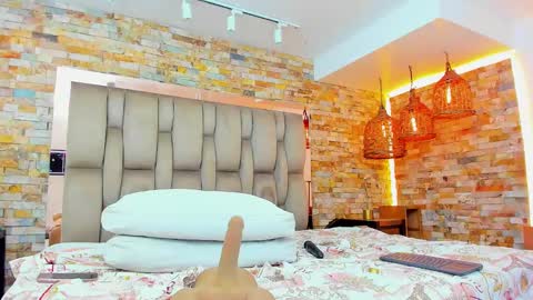  Karla  online show from 27, 2, 2025