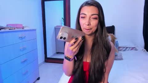 Snapshot of karla_hernandez chatting on 4, 3, 2026 Karla online show from 4, 3, 2026