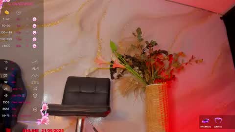 Snapshot of karlaebony_ts chatting on 21, 9, 2025 KARLA online show from 21, 9, 2025