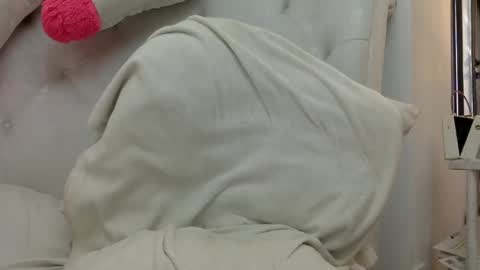 Snapshot of karlagirlfox chatting on 26, 2, 2025 KARLA A online show from 26, 2, 2025