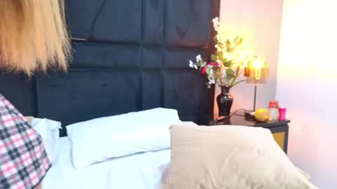 Snapshot of karlaortiz chatting on 14, 5, 2026 Karla Ortiz online show from 14, 5, 2026