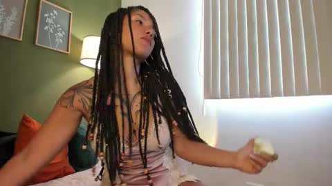 Karlye online show from 20, 10, 2025