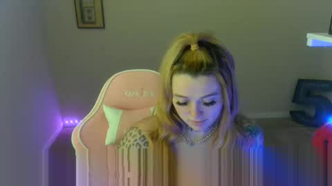 karmathevixen0304 online show from 7, 6, 2026