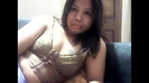 Snapshot of karmellah chatting on 17, 4, 2026 Karmellah online show from 17, 4, 2026