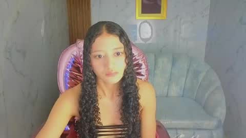 Snapshot of karol1_s chatting on 27, 5, 2026 karol1_s online show from 27, 5, 2026