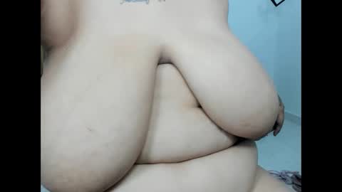 Snapshot of karol_c31 chatting on 14, 11, 2025 Karol online show from 14, 11, 2025