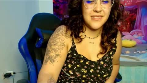    online show from 25, 9, 2025