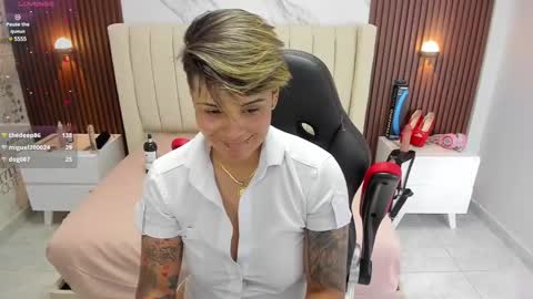 Karol and Luna online show from 25, 2, 2025