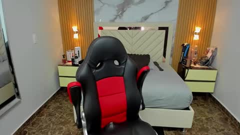 Karol and Luna online show from 27, 10, 2025