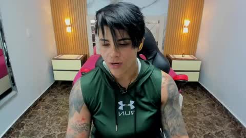 Snapshot of karolandluna chatting on 25, 4, 2026 Karol and Luna online show from 25, 4, 2026