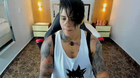 Snapshot of karolandluna chatting on 13, 7, 2026 Karol and Luna online show from 13, 7, 2026