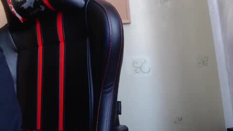 Snapshot of karolhorny96 chatting on 19, 2, 2025 Karol  online show from 19, 2, 2025