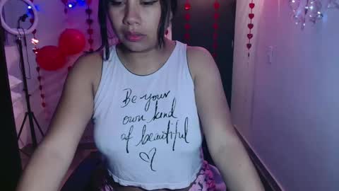 Snapshot of karolinecute chatting on 13, 2, 2025 karolinecute online show from 13, 2, 2025