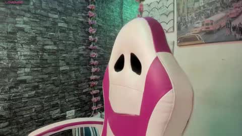 KAROLL online show from 23, 10, 2025