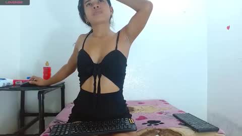 Snapshot of karolsweetvagi chatting on 9, 2, 2026 karol online show from 9, 2, 2026
