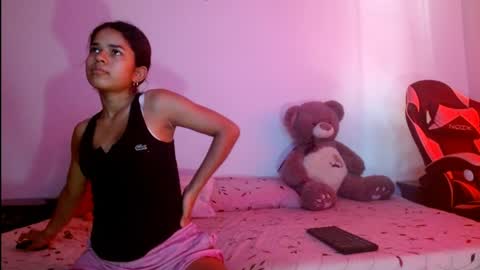 Snapshot of karolsweetvagi chatting on 5, 4, 2026 karol online show from 5, 4, 2026