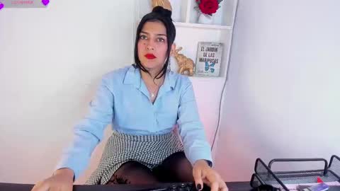 Kasandra Grant online show from 10, 4, 2026