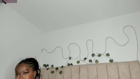           online show from 21, 4, 2026