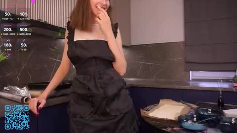 Hellomy name is Mami nice to meet you online show from 20, 10, 2025