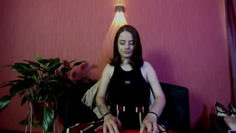 Snapshot of kassandra_james chatting on 7, 6, 2026 kassandra james online show from 7, 6, 2026