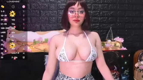 Kasumi  online show from 29, 12, 2024