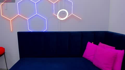 kat__cat online show from 16, 4, 2026