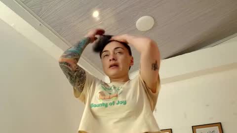 kat paradisse online show from 18, 2, 2026