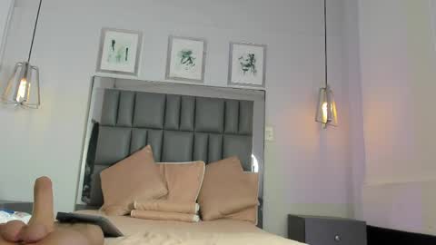 Snapshot of kataleya_west chatting on 25, 5, 2026 kataleya_west online show from 25, 5, 2026