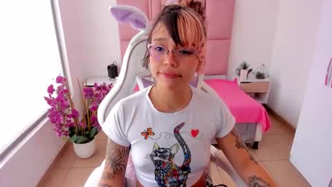 Snapshot of katalina_garcia chatting on 20, 2, 2026 Kata Garcia online show from 20, 2, 2026