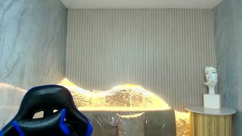 Katalina  online show from 18, 2, 2026