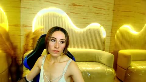Snapshot of katalina_r chatting on 9, 5, 2026 Katalina online show from 9, 5, 2026