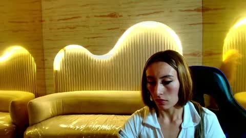 Snapshot of katalina_r chatting on 17, 5, 2026 Katalina online show from 17, 5, 2026